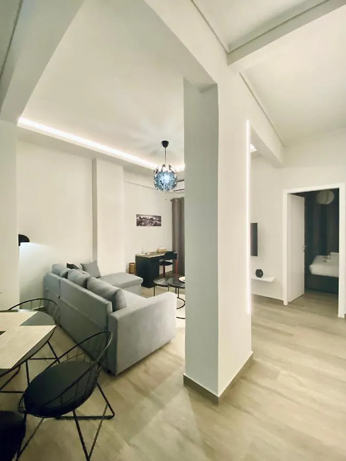 Central Grey Quiet Apartment Thessaloniki Greece